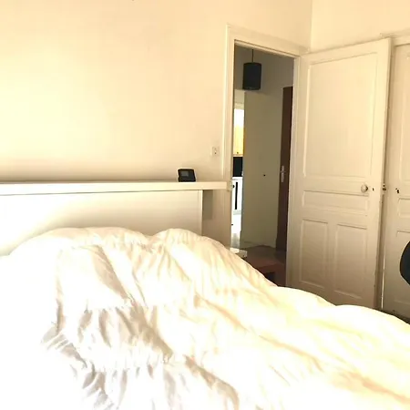 Rue De La Paix - Hypercentre - Thermes - Calme Appartement *